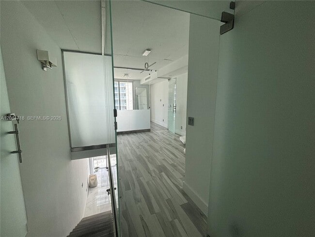 Building Photo - 690 SW 1st Ct