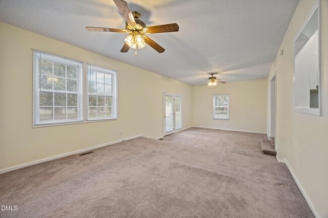 Building Photo - 131 Fairview Village Rd