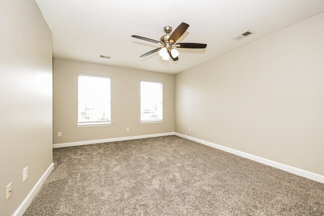 Building Photo - 1245 Canyon Ridge Ct