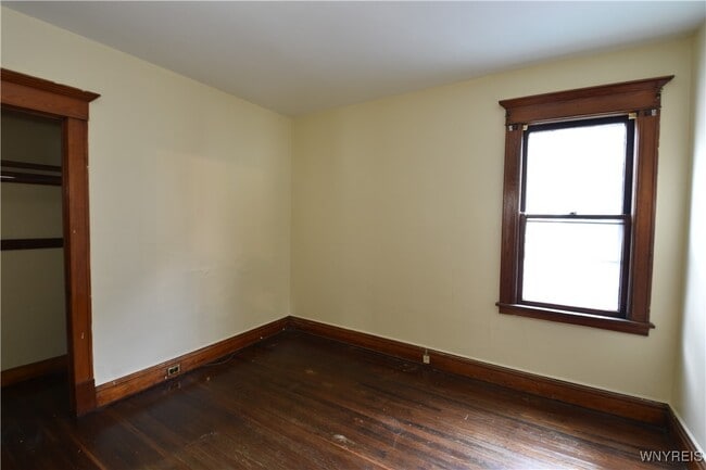 Building Photo - 67 Hughes Ave