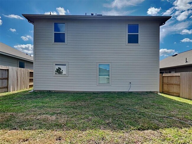 Building Photo - 3023 Twisted Myrtle Dr