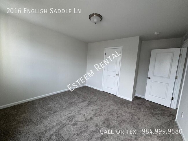 Building Photo - 2016 English Saddle Ln