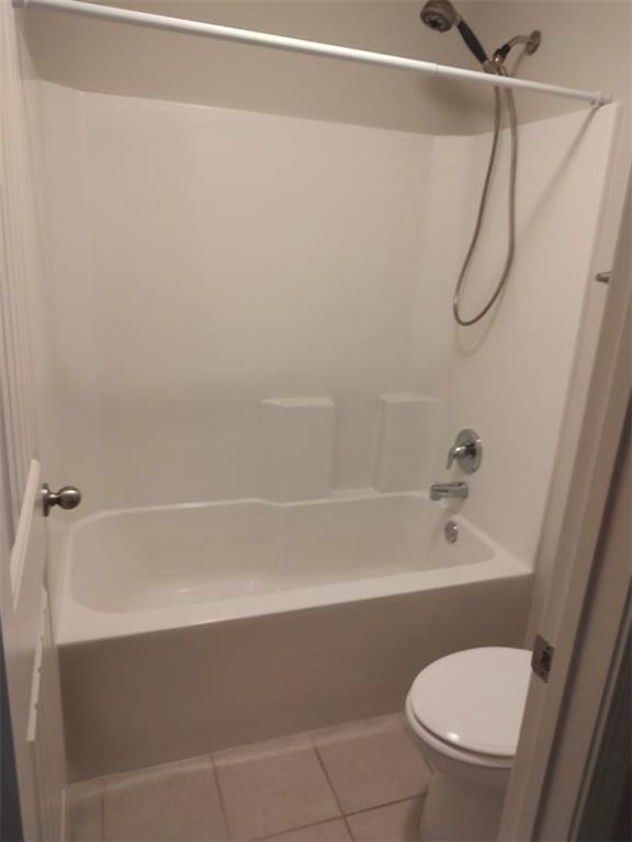 Building Photo - 6210 Pine Bluff Dr