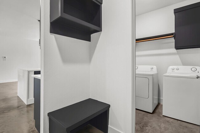 Building Photo - 3002 Alpha Wolf Ct