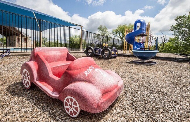 Building Photo - 5917 Grandby Rd