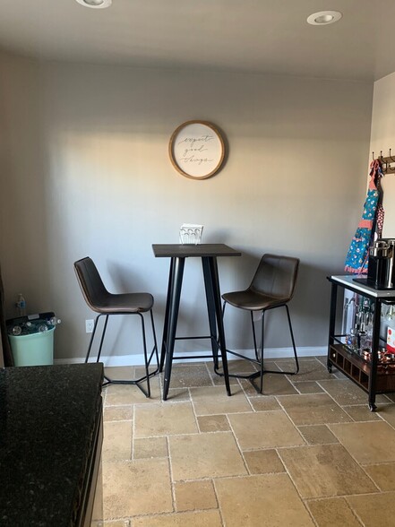 Dining Area in Kitchen - 2600 Brookside Dr