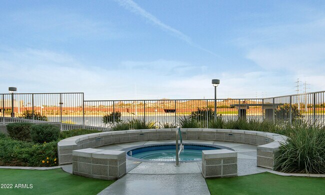 Building Photo - 120 E Rio Salado Pkwy