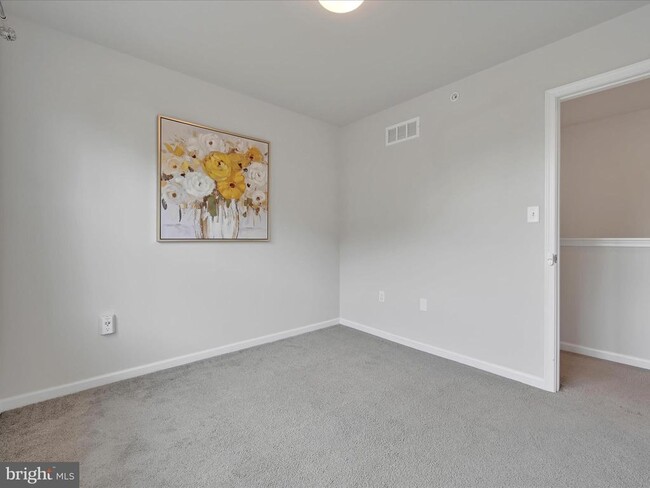 Building Photo - 108 Staplehill Ct