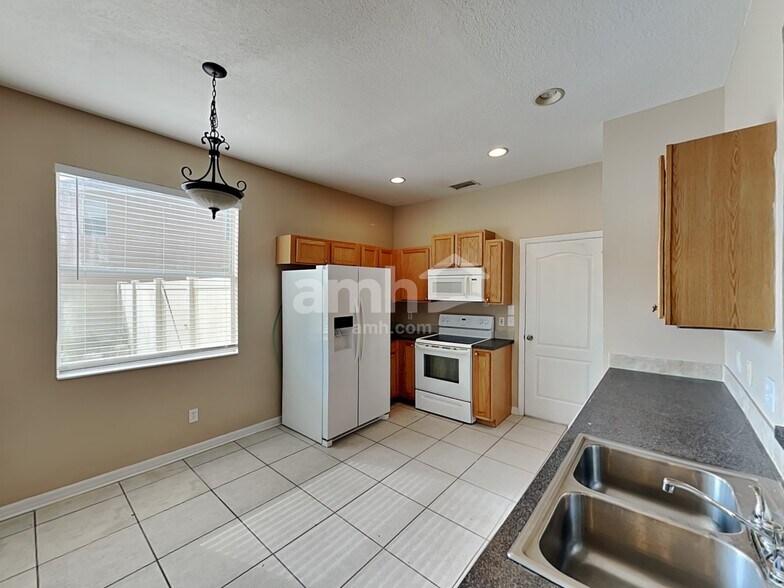 Building Photo - 1003 Windton Oak Dr