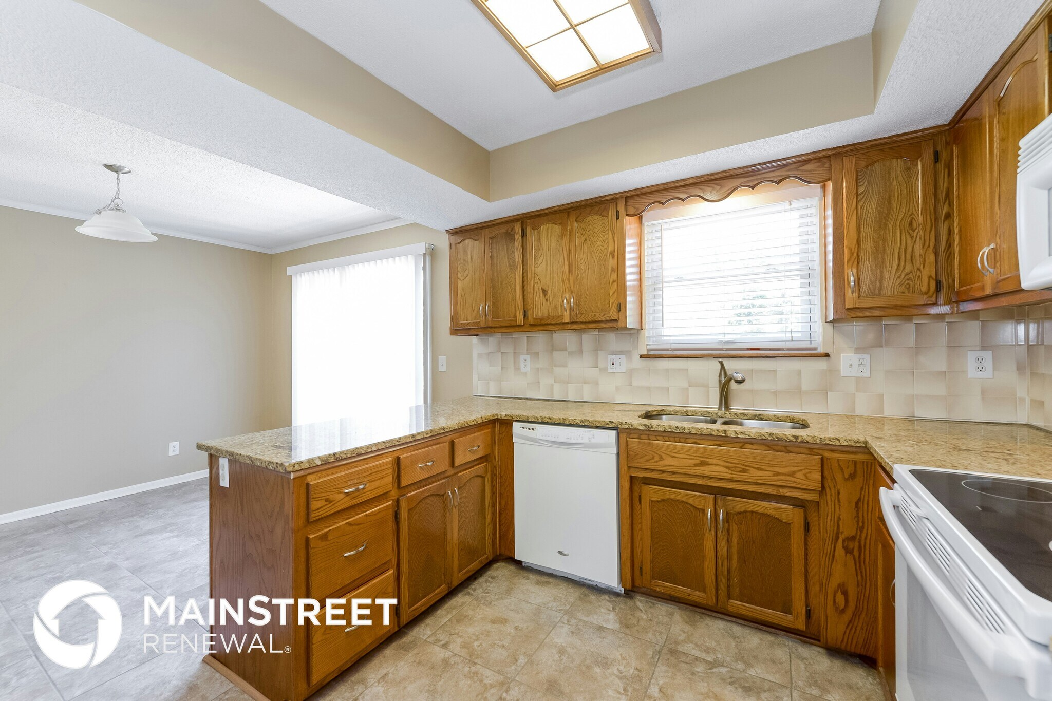 Building Photo - 5709 N Harden Ave