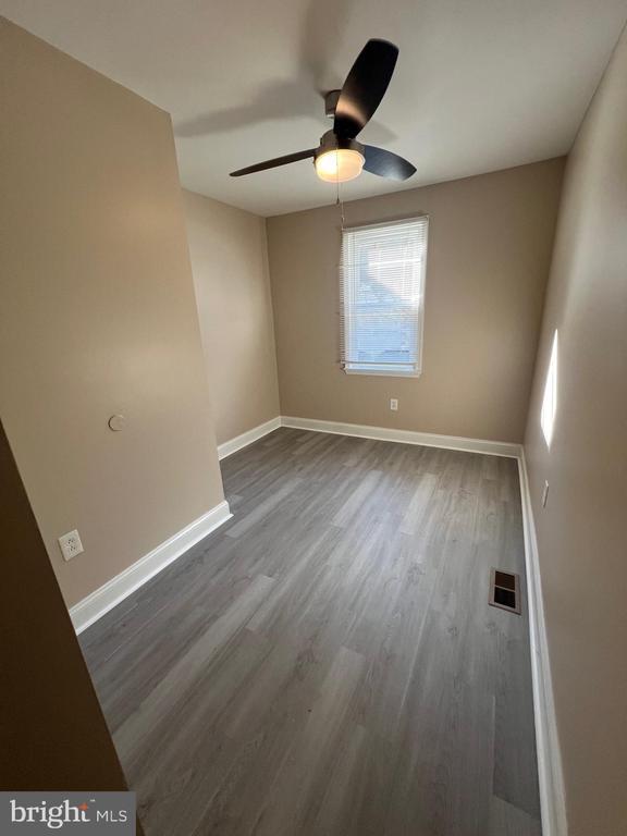 Building Photo - 2010 E Boston St