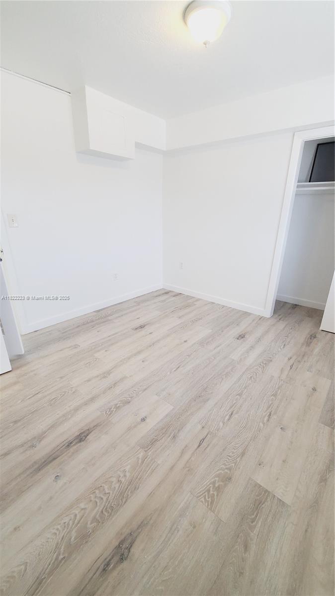 Building Photo - 4450 SW 67th Ave