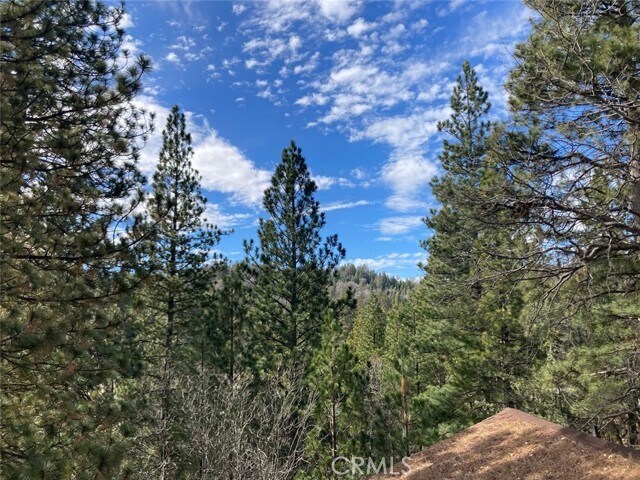 Building Photo - 27657 Peninsula Dr