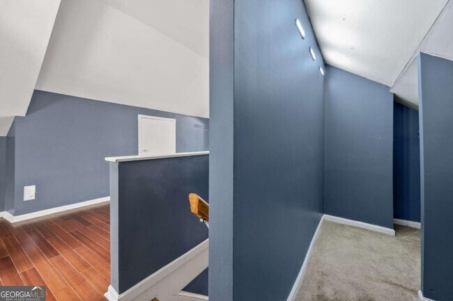 Building Photo - 1649 Beecher St SW