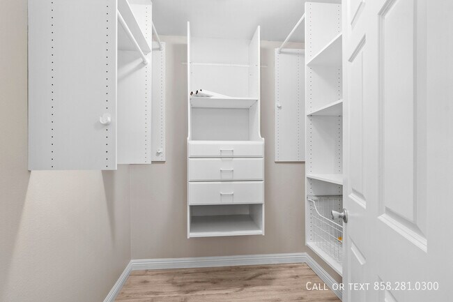 Building Photo - 17161 Alva Rd