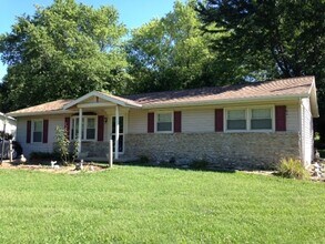 Building Photo - Available May 29th, 2026!