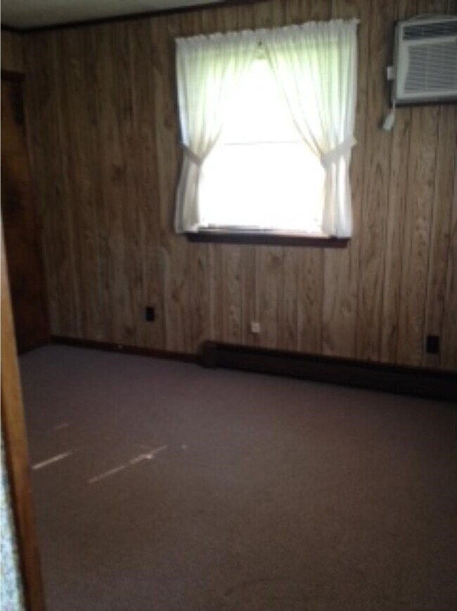 Building Photo - 291 Ruth Rd