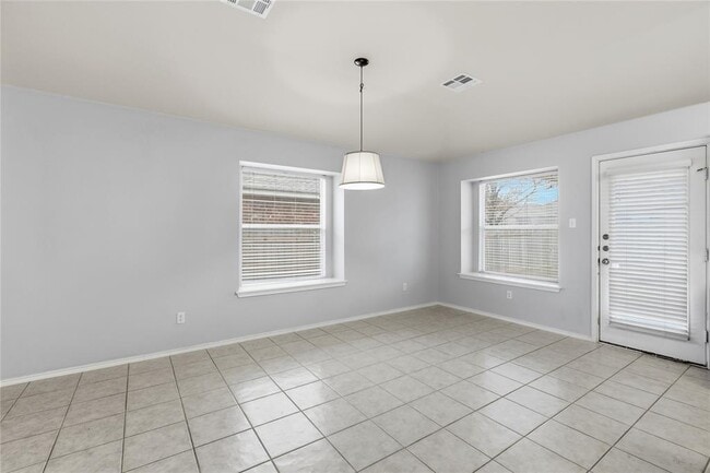 Building Photo - 2308 Pearson Way