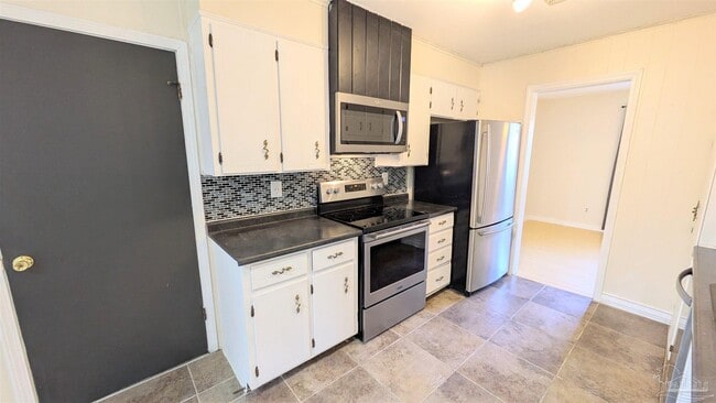 Building Photo - 8455 Lofton Dr