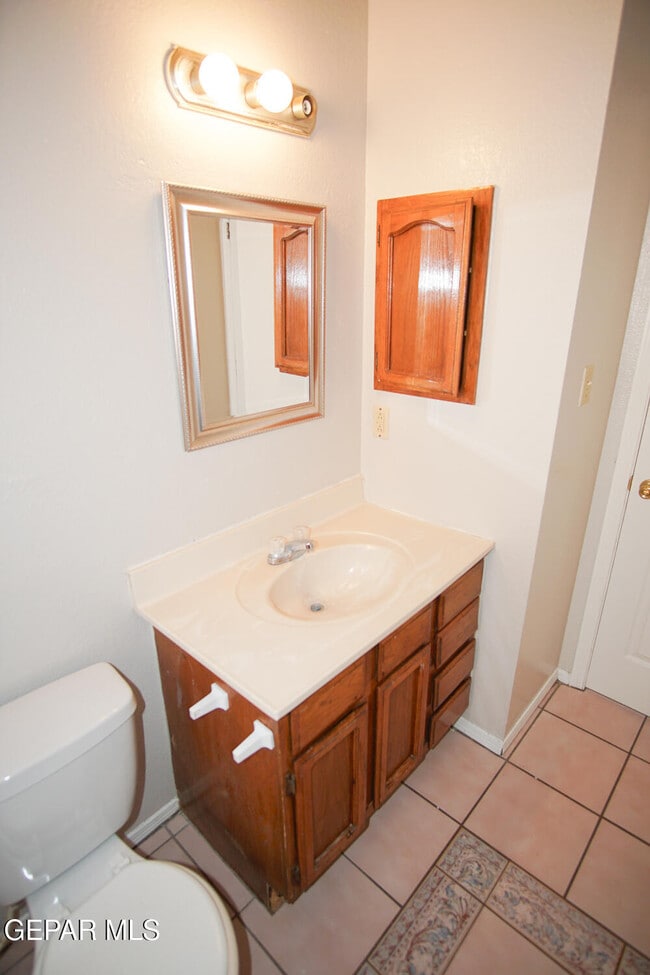 Building Photo - 10661 Obsidian St