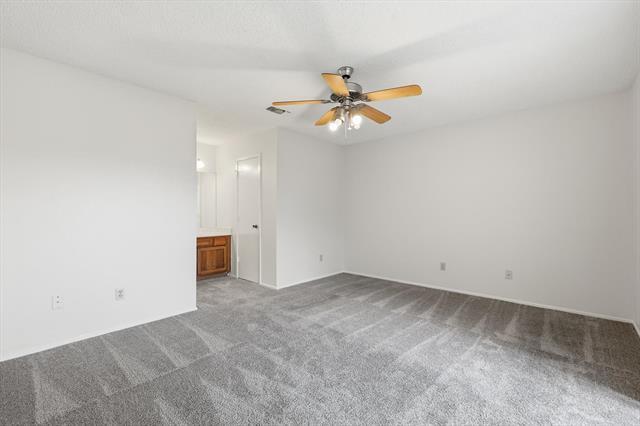 Building Photo - 513 Mack Dr