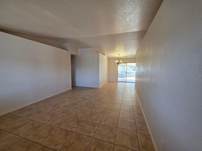 Building Photo - 959 Buena Vista Dr