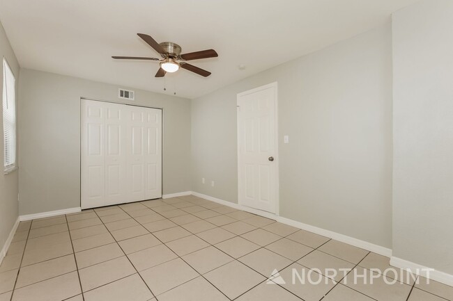 Building Photo - 3 BR/1BA | Newly Renovated Single Family Home | 1-Car Covered Parking | Gated backyard