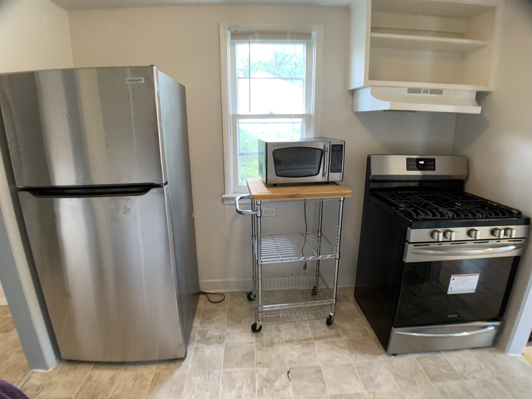 Building Photo - 4754 NE 27th Ct