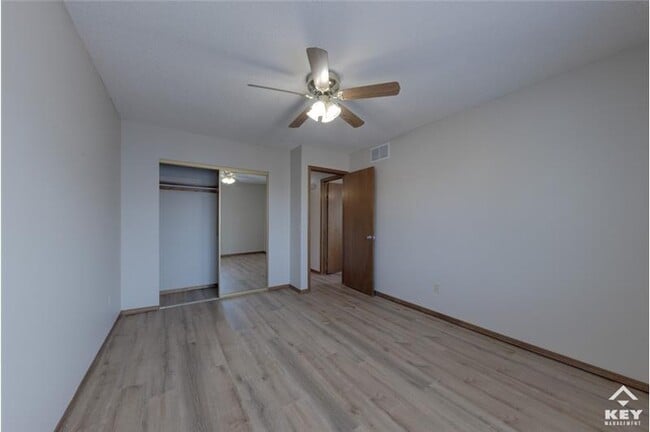 Building Photo - 7011 W Sheriac Cir