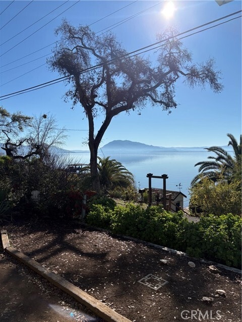 Building Photo - 4096 Lakeshore Blvd