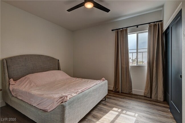 Building Photo - 9817 Park Brook Ave