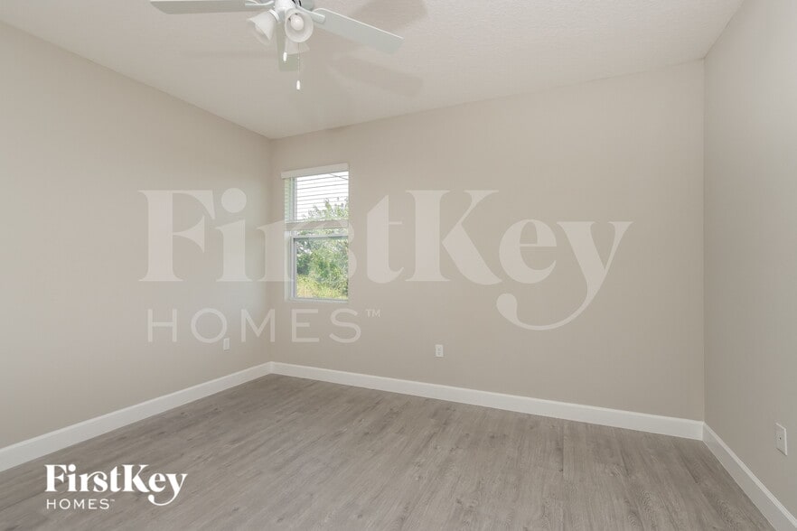 Building Photo - 1690 San Diego St SE