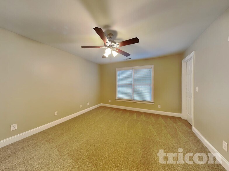 Building Photo - 609 Kristen Ct