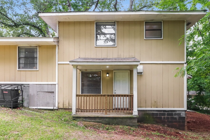 Building Photo - 9050A Spillers Dr SW