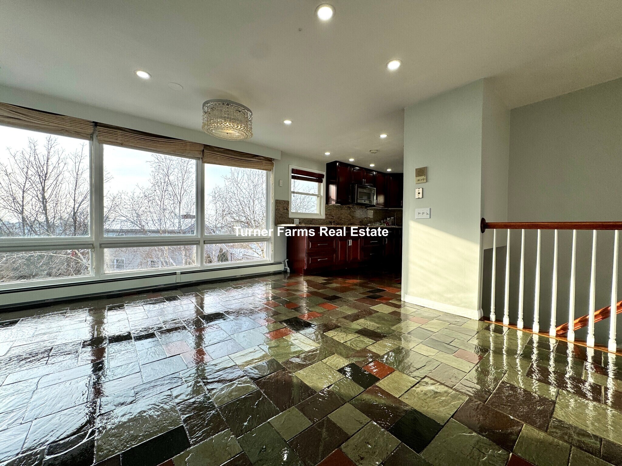 Building Photo - 62 Upland Rd