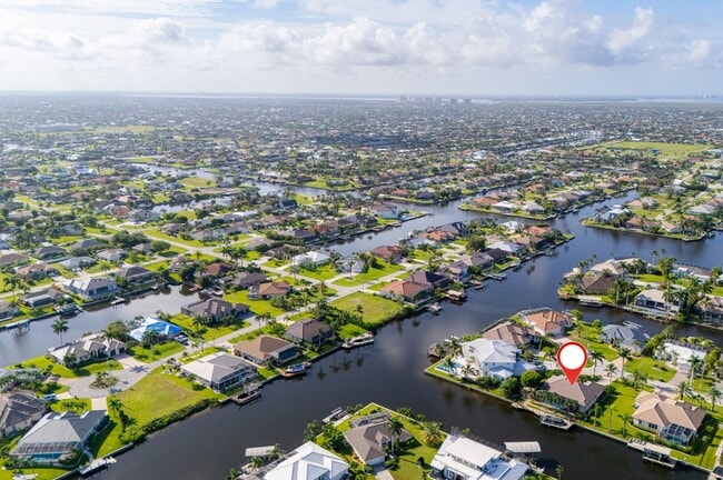 Building Photo - Seabird Villa