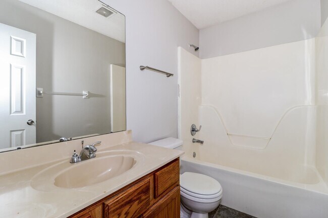 Building Photo - 5591 Autumn Valley Dr