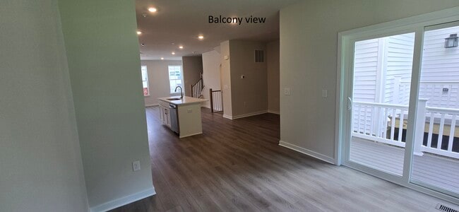 Building Photo - 268 Talucci Dr