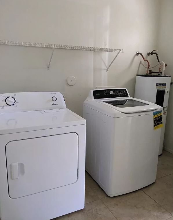 Building Photo - 600 W Grove Pky