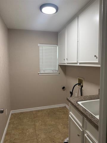 Building Photo - 14922 Hillcrest Rd