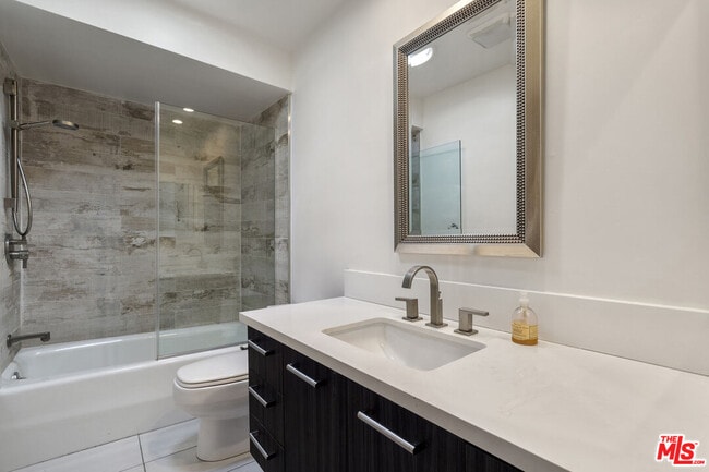 Building Photo - 2606 Claray Dr