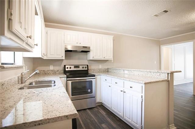 Building Photo - 2118 Falcon Ridge Dr