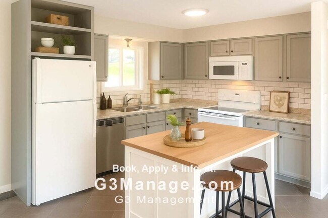 Building Photo - 570 E Marr Rd