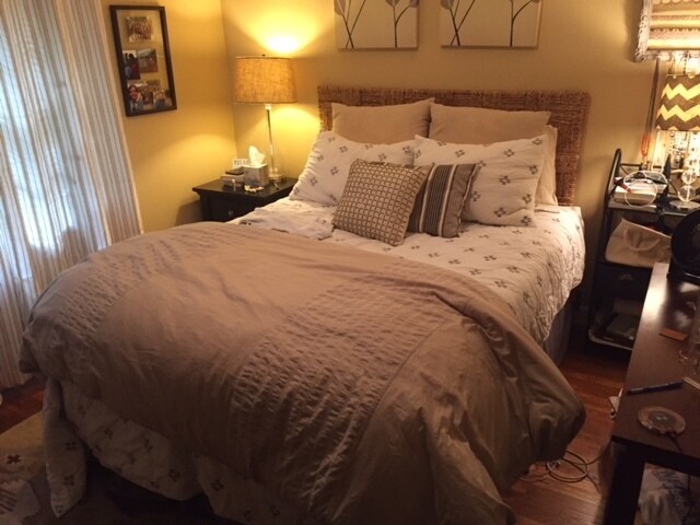 Building Photo - Colorado Ave