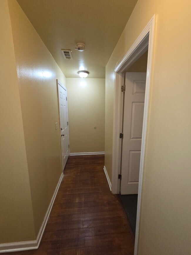 Building Photo - 6669 S Michigan Ave