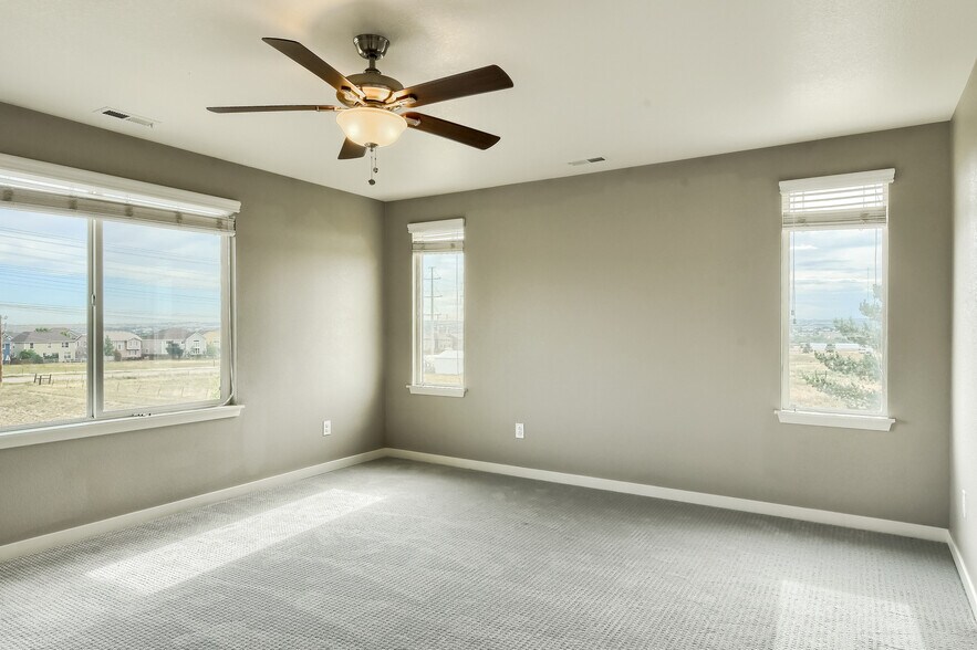 Building Photo - 11554 Yellow Daisy Dr