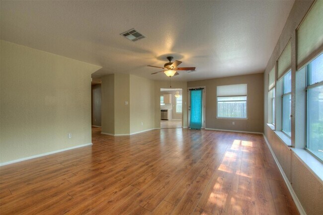 Building Photo - 14721 Noya Dr
