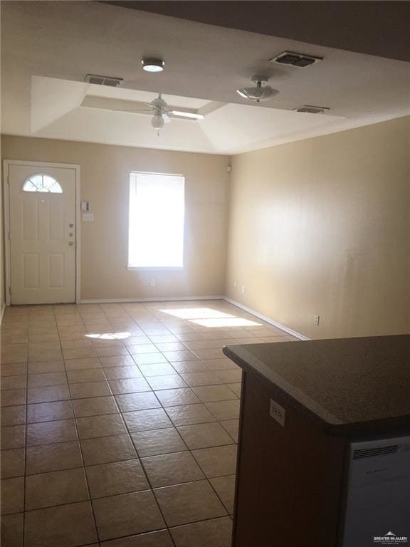 Building Photo - 11 Salvatierra Ave