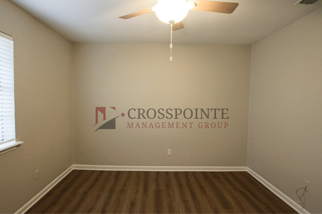 Building Photo - Aberdeen Duplex - 4309/4313 SERIES 308