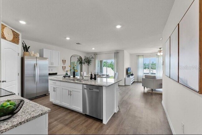 Building Photo - 2709 Cedar Rdg Ct